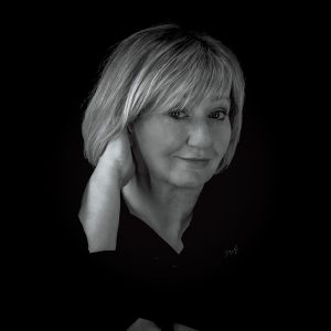 Blanka Hrabalova - Ascot DESIGN